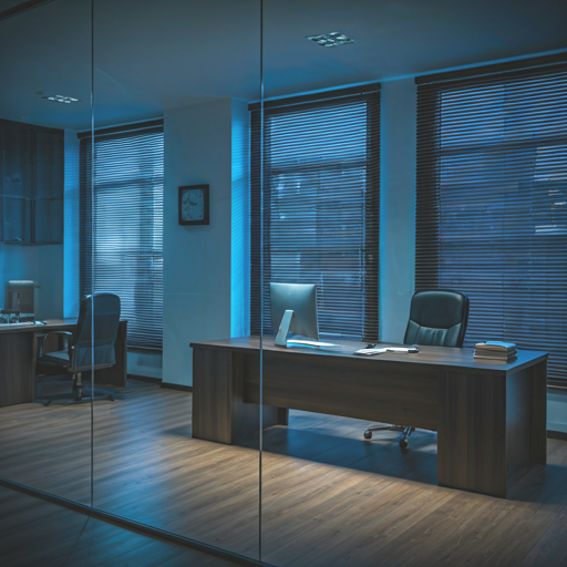 Interior de oficina jurídica profesional con iluminación corporativa